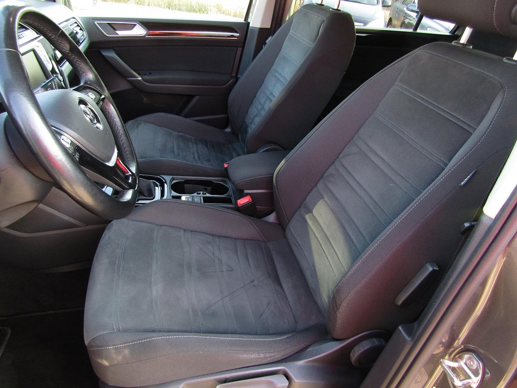 Volkswagen Touran 1.4TSi 