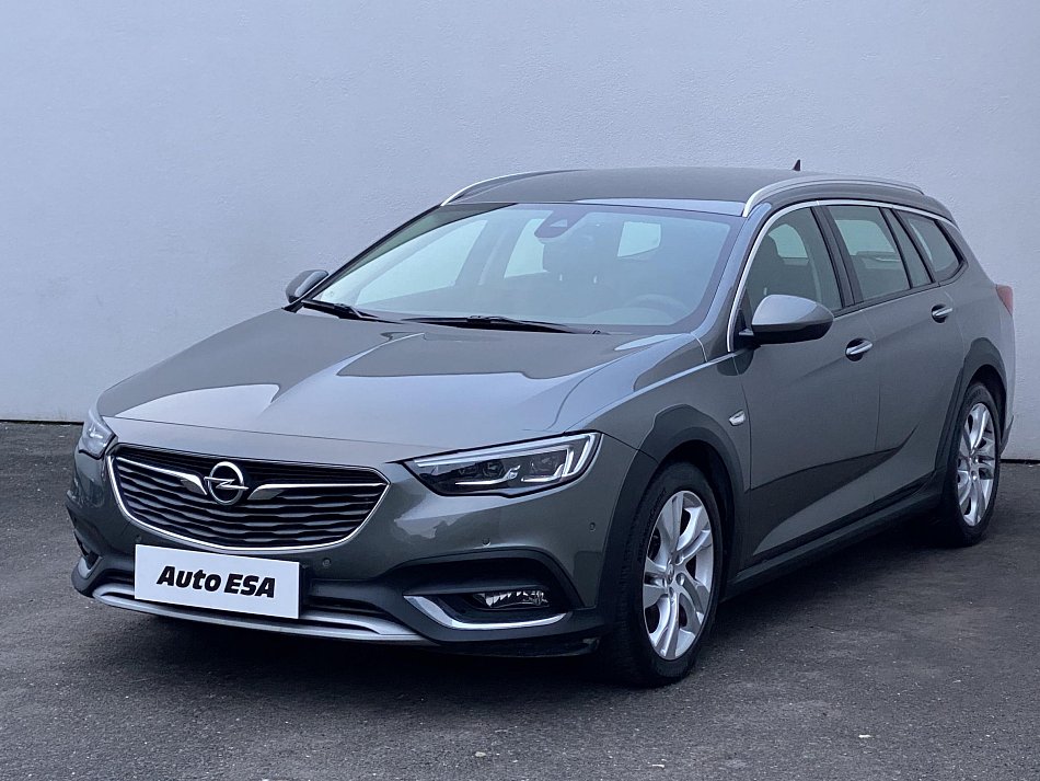 Opel Insignia 2.0 CDTi Country Tourer 4x4