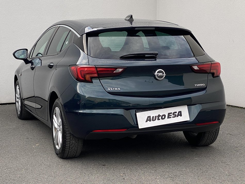 Opel Astra 1.4 T Dynamic