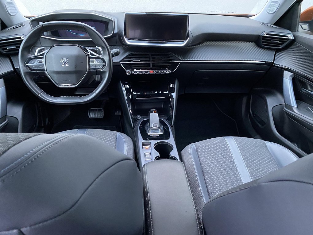 Peugeot 2008 1.2PT Allure