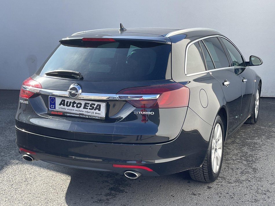 Opel Insignia 2.0 CDTi 