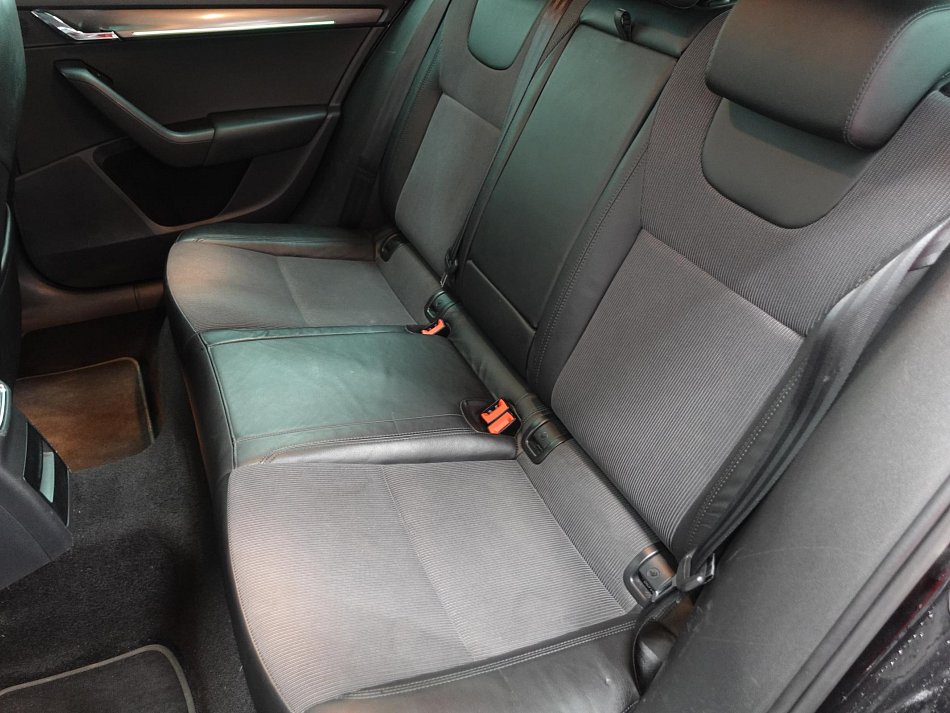 Škoda Octavia III 2.0TDi 