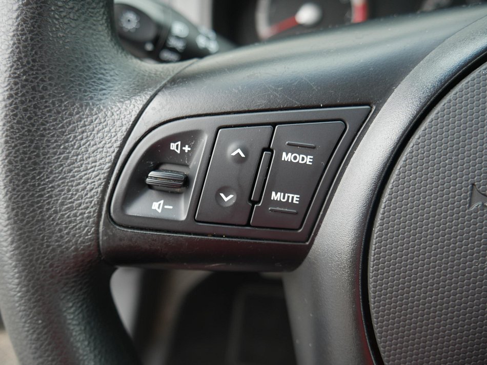 Kia Rio 1.4 i 
