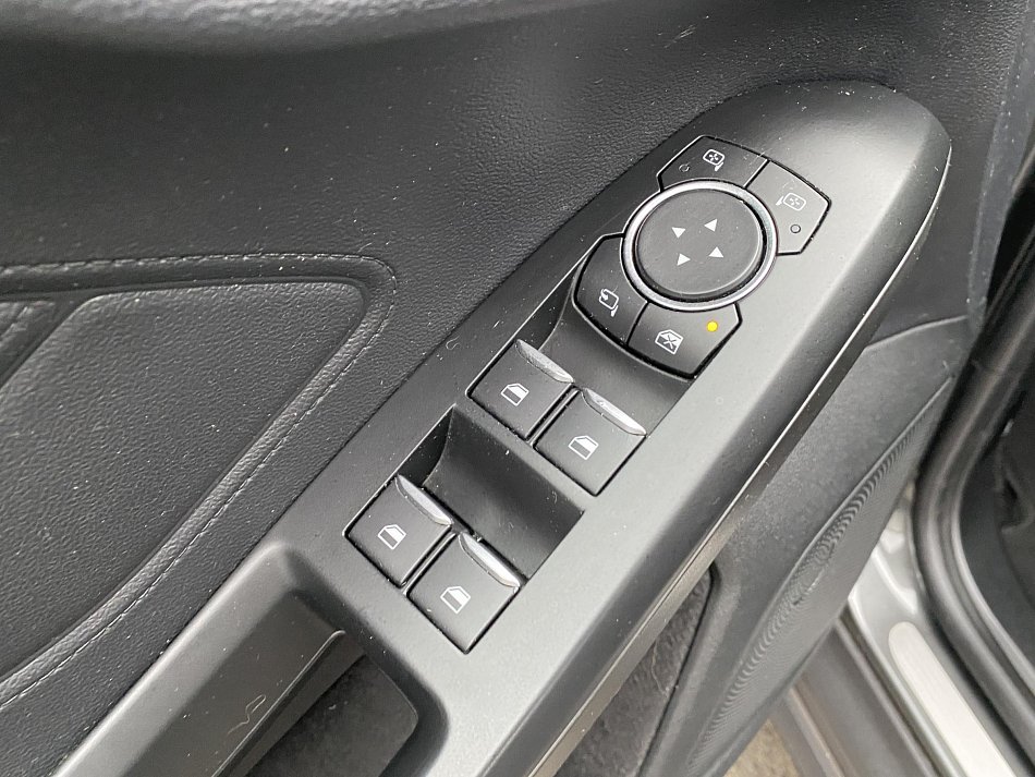 Ford Focus 1.0EB Titanium