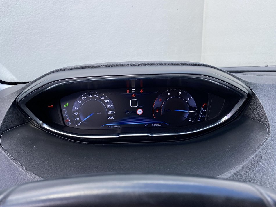 Peugeot 5008 1.5 HDi Allure