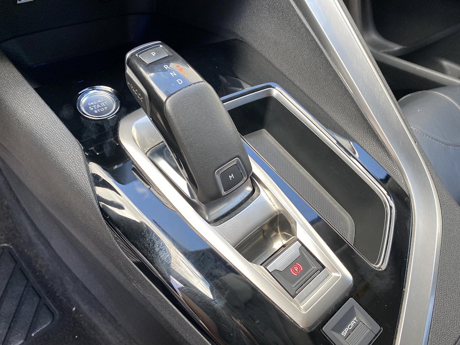 Peugeot 5008 1.5 HDi Allure