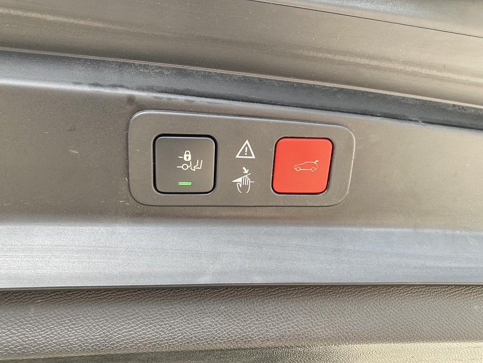 Peugeot 5008 1.5 HDi Allure