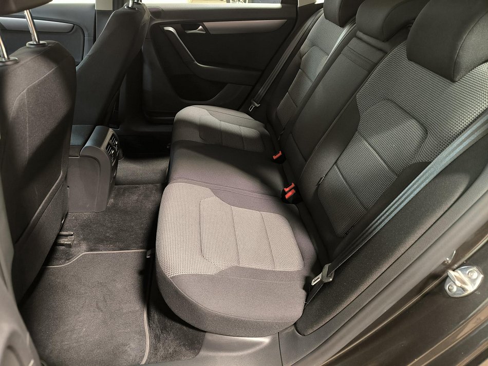 Volkswagen Passat 2.0 TDi Comfortline