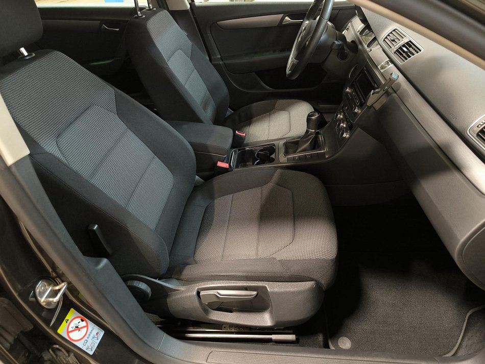 Volkswagen Passat 2.0 TDi Comfortline