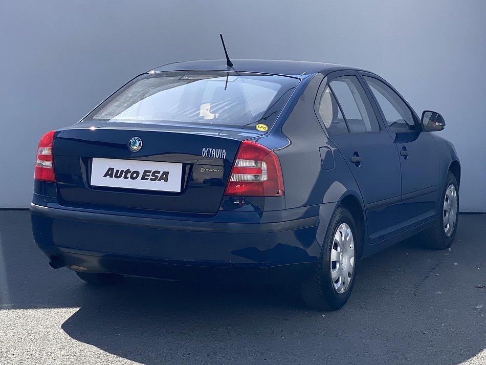 Škoda Octavia II 1.4i 