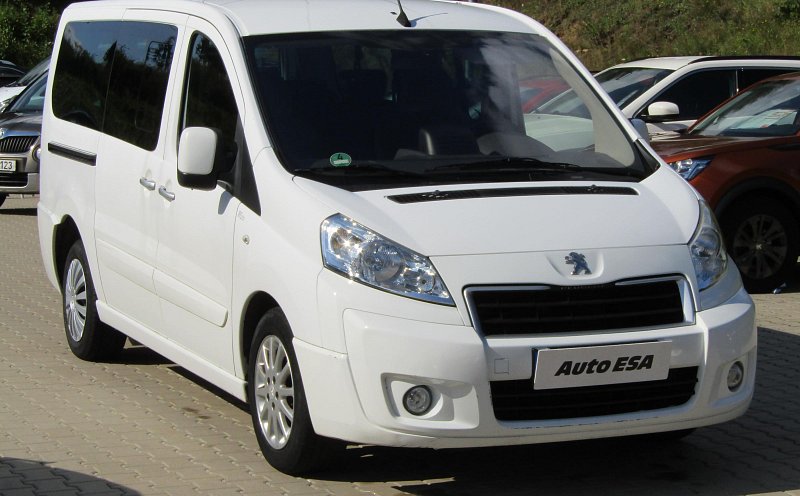 Peugeot Expert 2.0HDi  L2 8míst