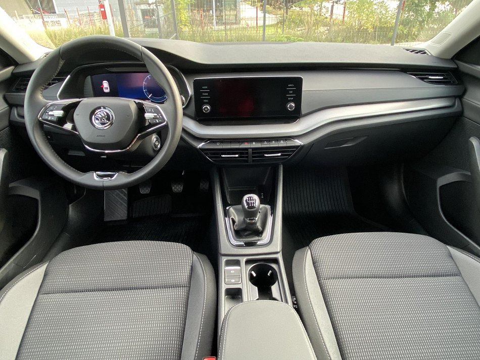 Škoda Octavia IV 1.5TSi Ambition