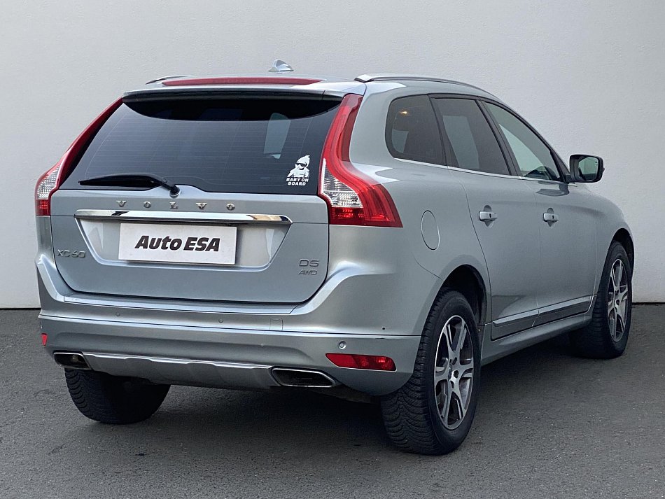 Volvo XC60 2.4D Summum 4x4