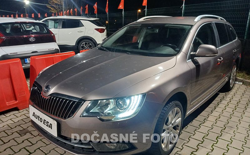 Škoda Superb II 2.0TDi Elegance 4x4