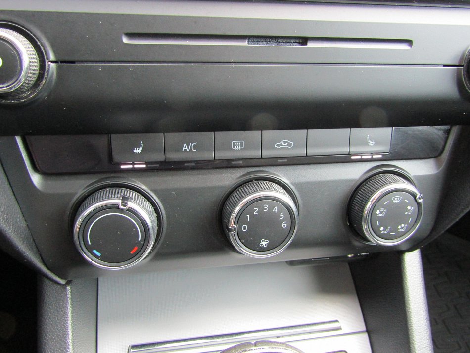 Škoda Octavia III 1.2 TSi Ambition Fresh