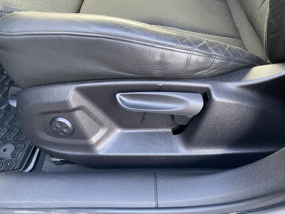 Audi Q3 2.0 TFSi S-line quattro