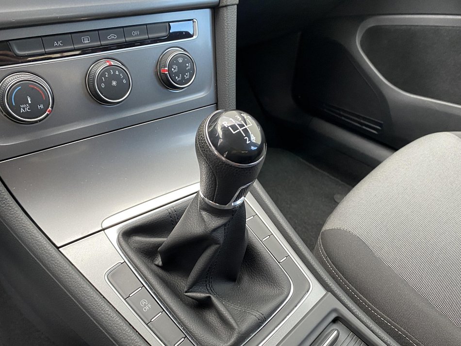 Volkswagen Golf 1.2 TSi Trendline