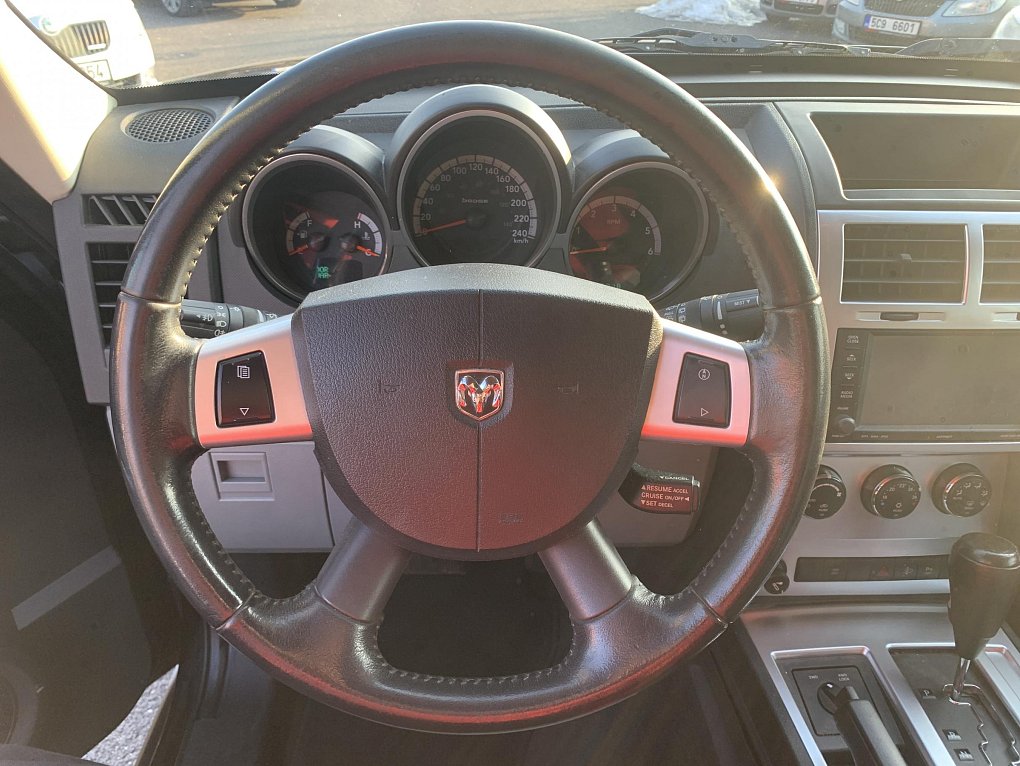 Dodge Nitro 2.8 CRD  4x4