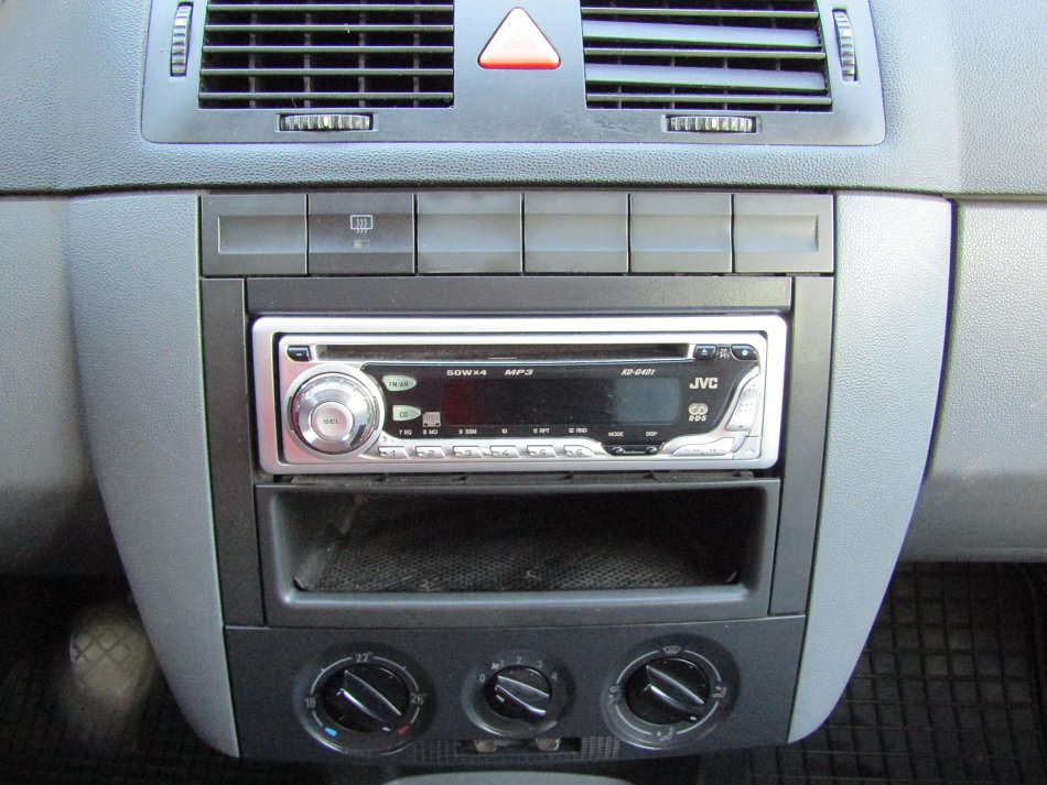 Škoda Fabia I 1.4 MPI 