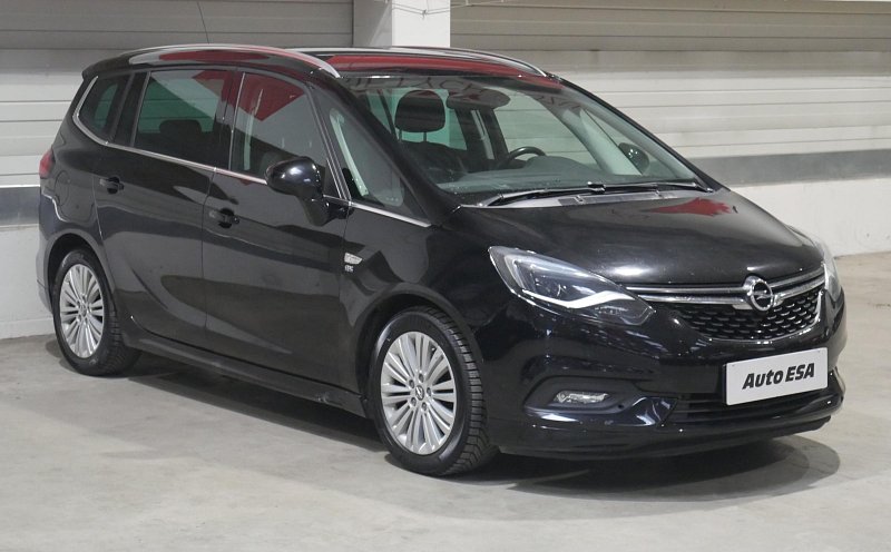Opel Zafira 2.0  Tourer