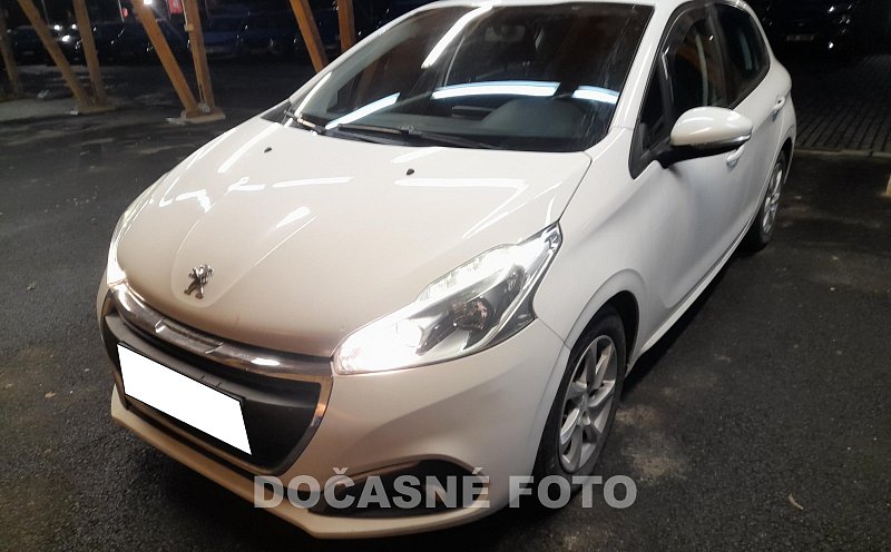 Peugeot 208 1.2 