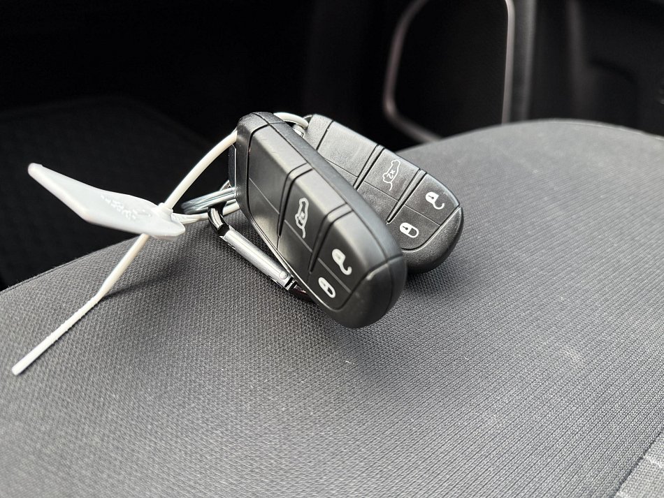 Jeep Compass 1.6 CRD Longitude