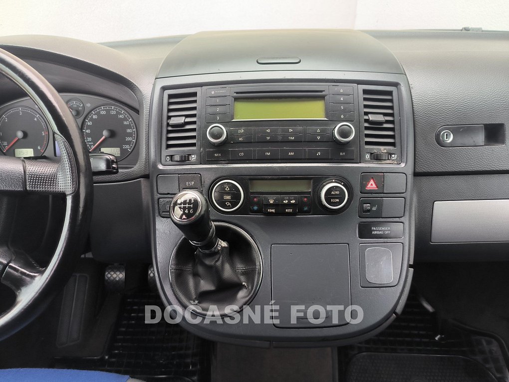 Volkswagen Multivan 2.5TDi 