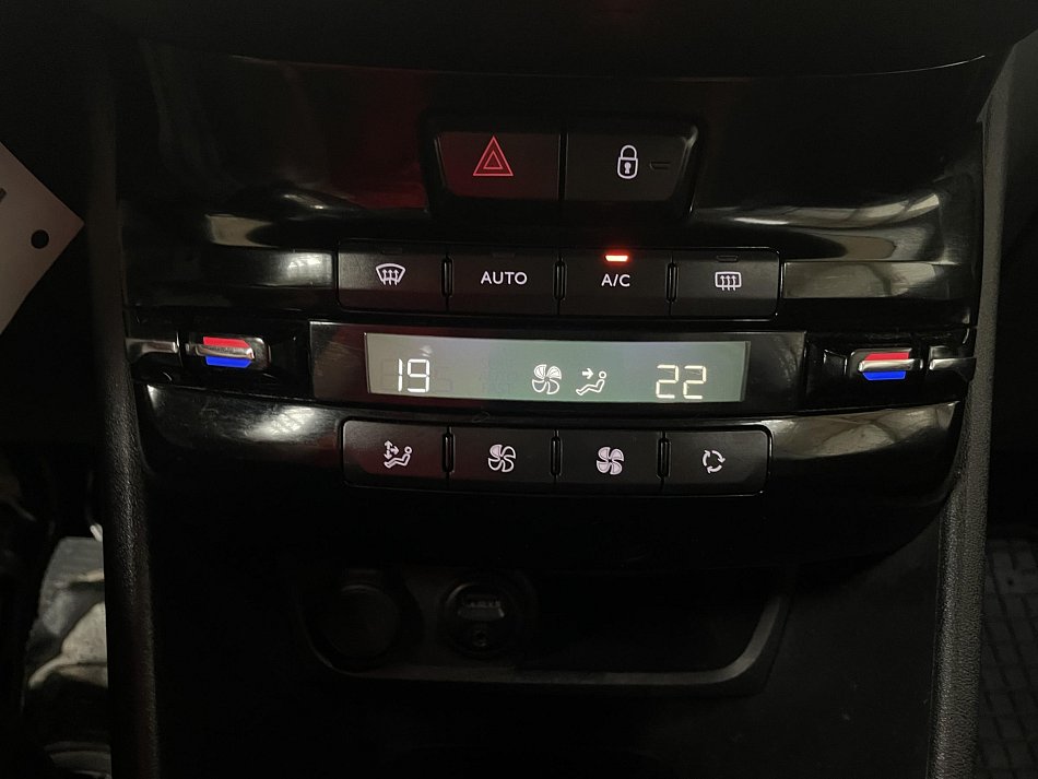 Peugeot 2008 1.6HDi 