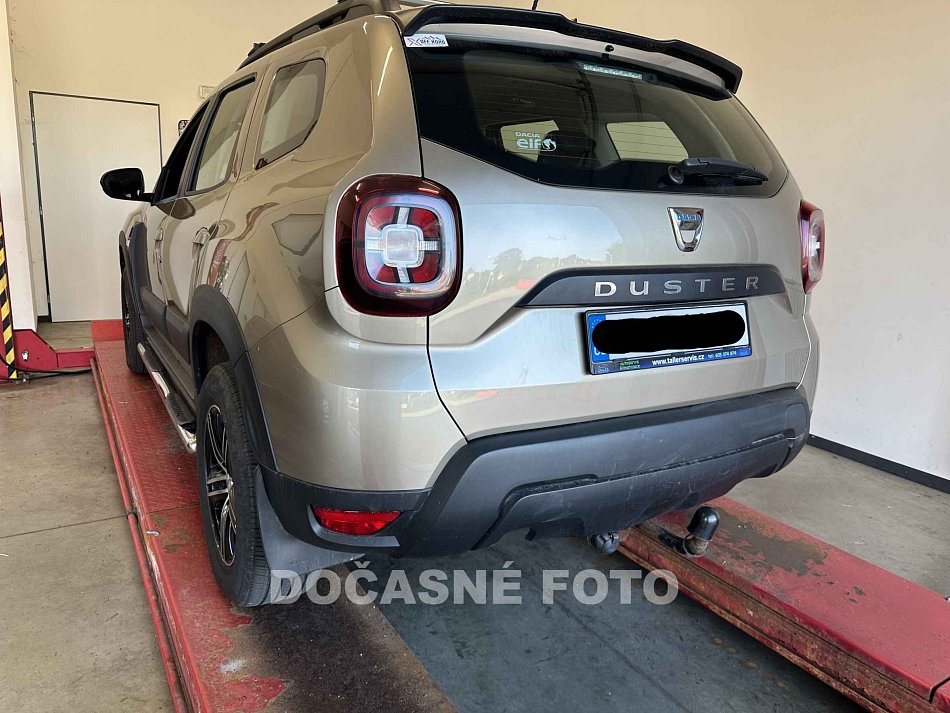Dacia Duster 1.6 i 