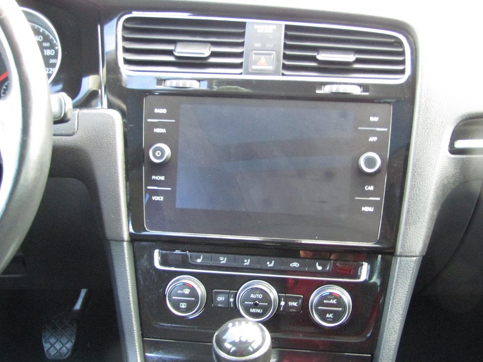 Volkswagen Golf 2.0 TDi Highline