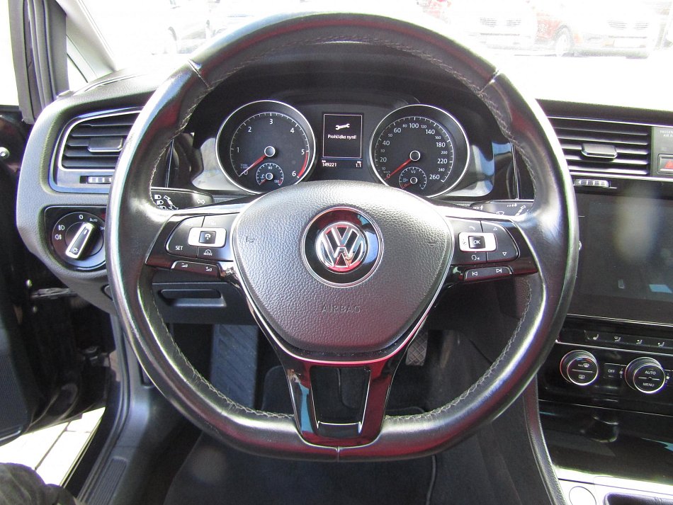 Volkswagen Golf 2.0 TDi Highline