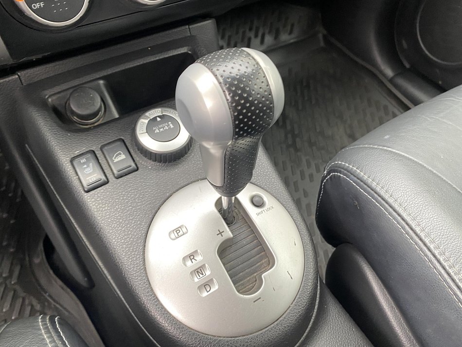 Nissan X-Trail 2.0 dCi  4x4