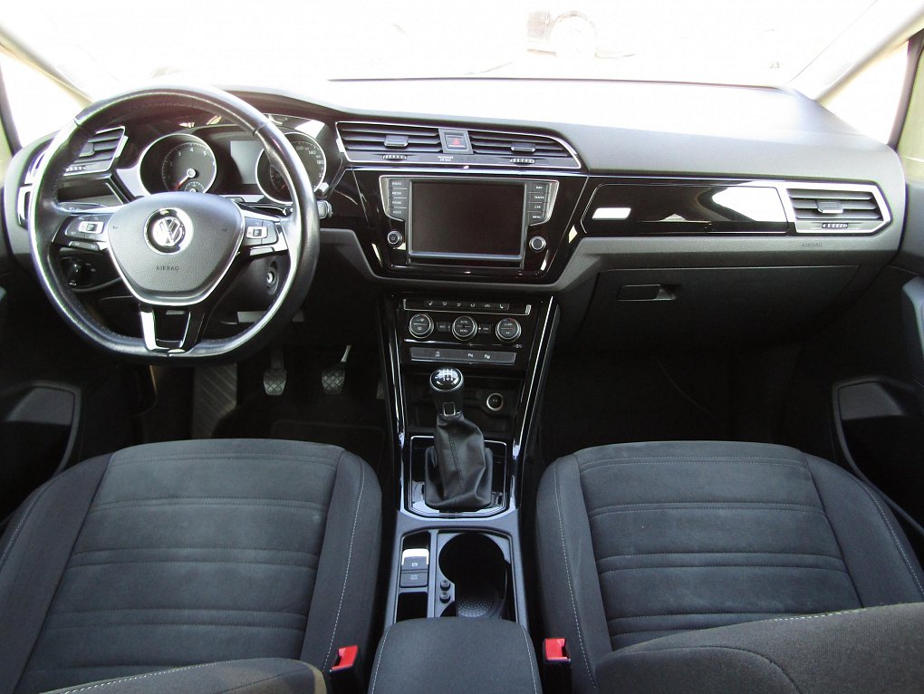 Volkswagen Touran 1.4TSi 