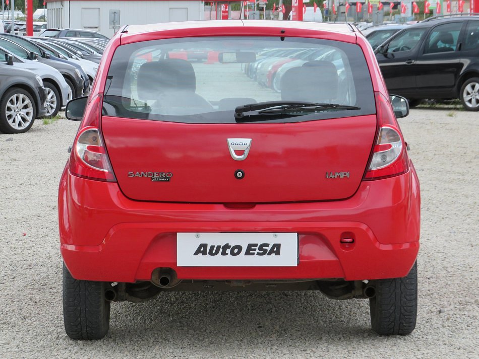 Dacia Sandero 1.4i 