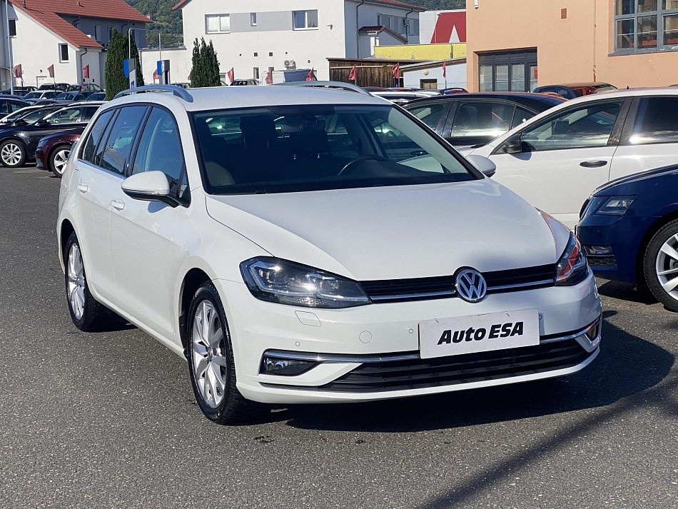 Volkswagen Golf 1.5 TSI 