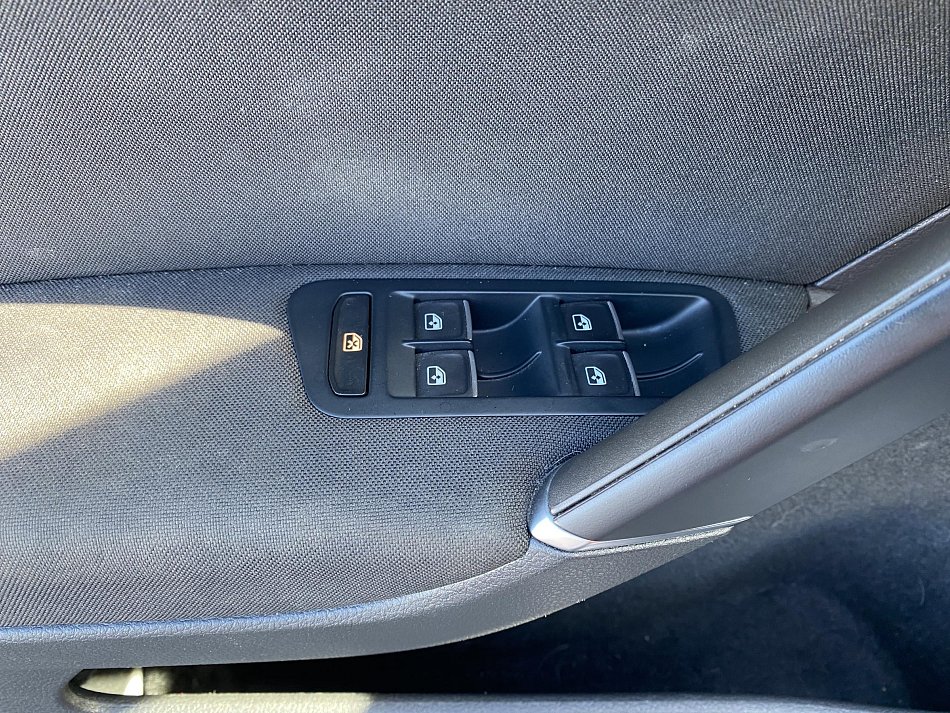 Volkswagen Golf 1.5 TSI 