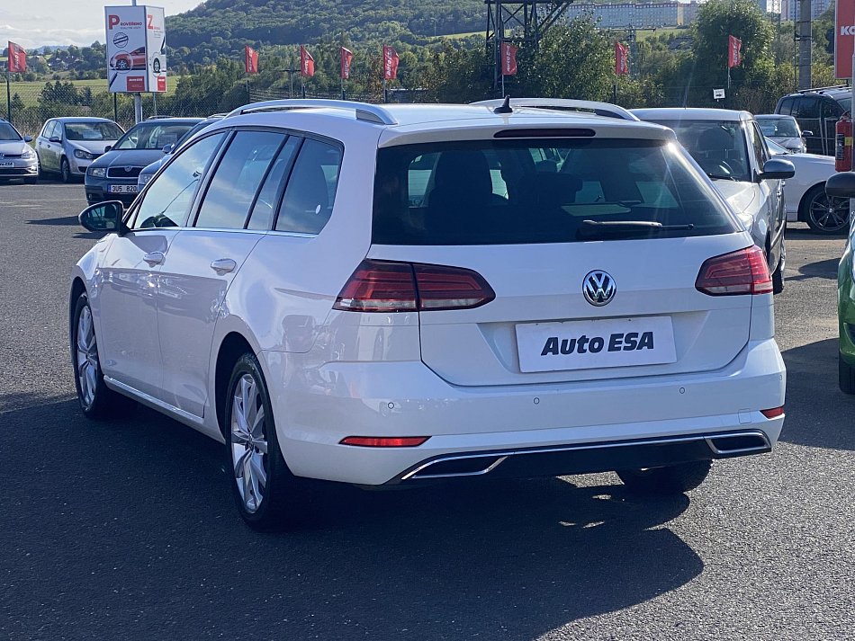 Volkswagen Golf 1.5 TSI 