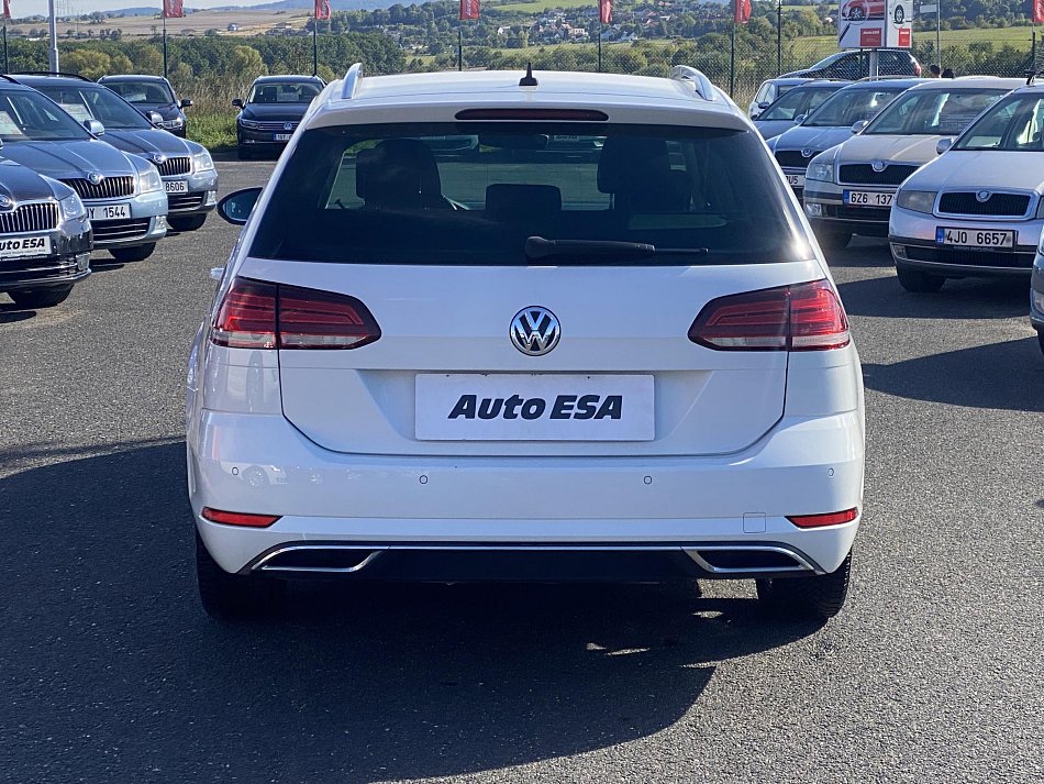 Volkswagen Golf 1.5 TSI 