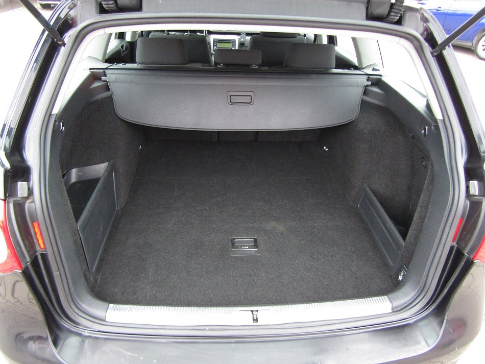 Volkswagen Passat 3.2 FSi Comfort