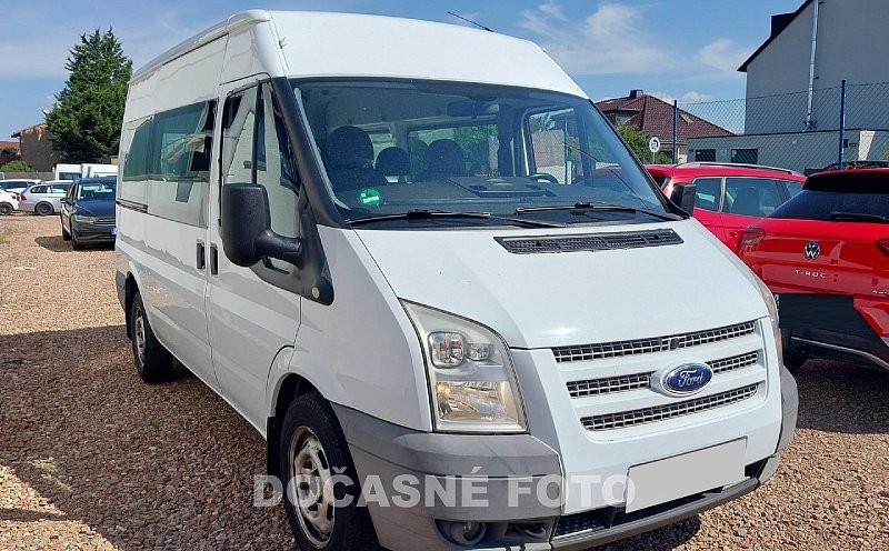 Ford Transit 2.2TDCi Trend L2H2 9míst