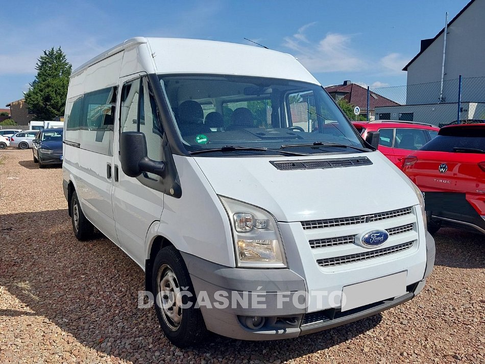 Ford Transit 2.2TDCi Trend L2H2 9míst