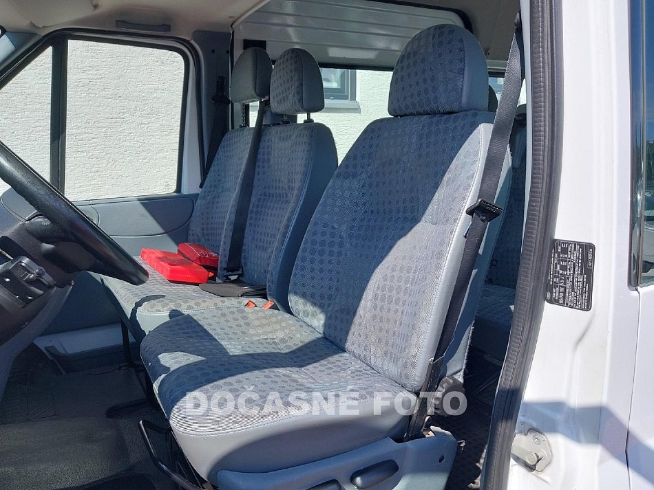 Ford Transit 2.2TDCi Trend L2H2 9míst