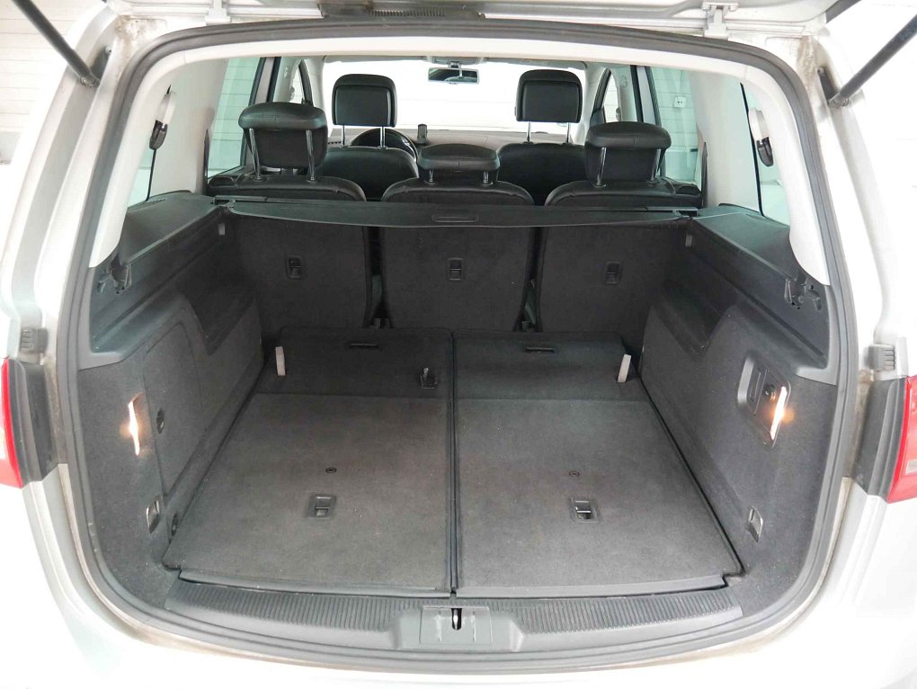 Volkswagen Sharan 2.0 TDi Highline
