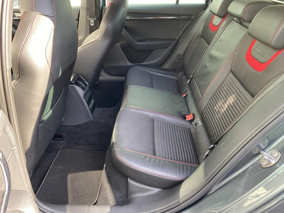 Škoda Octavia III 2.0 TDi RS Challange