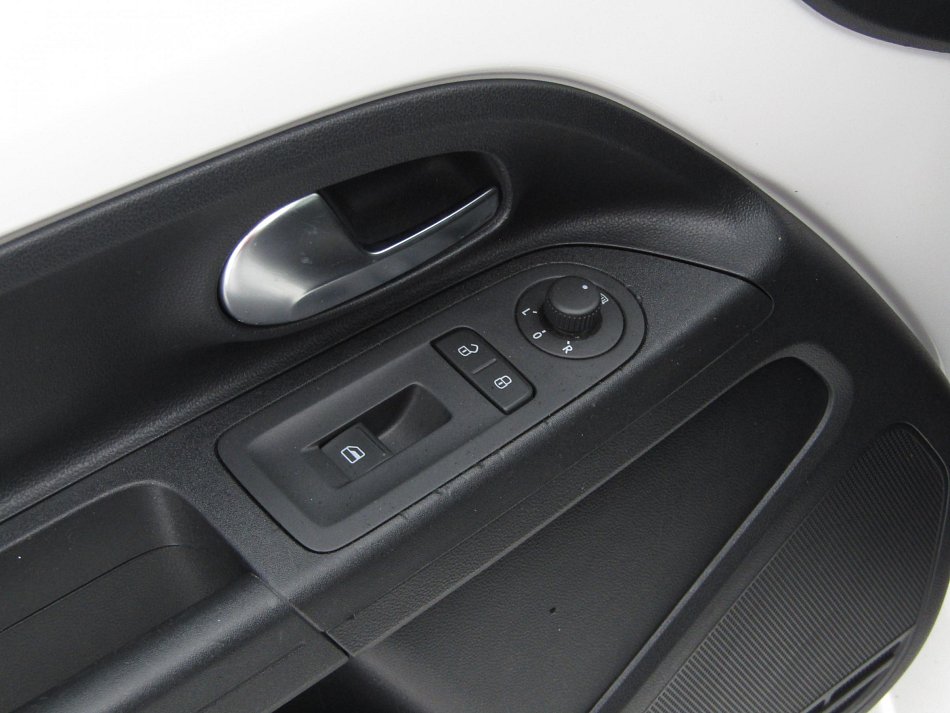 Volkswagen Up! 1.0 i 