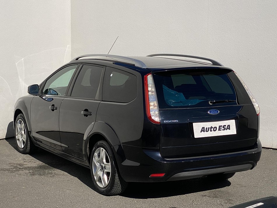 Ford Focus 2.0 i Titanium