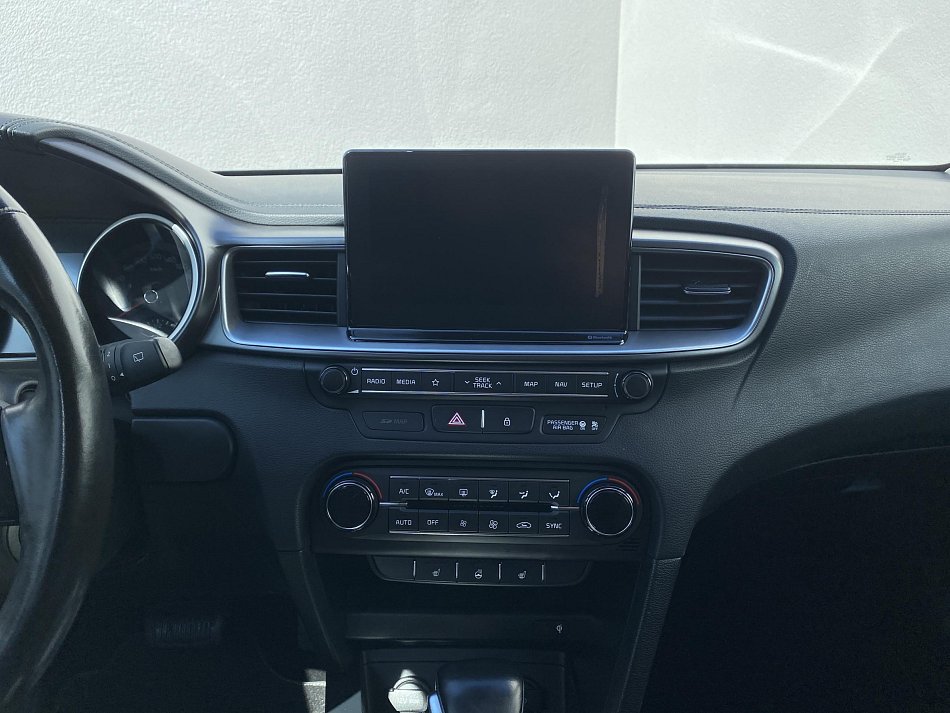 Kia Ceed 1.6 CRDi Exclusive