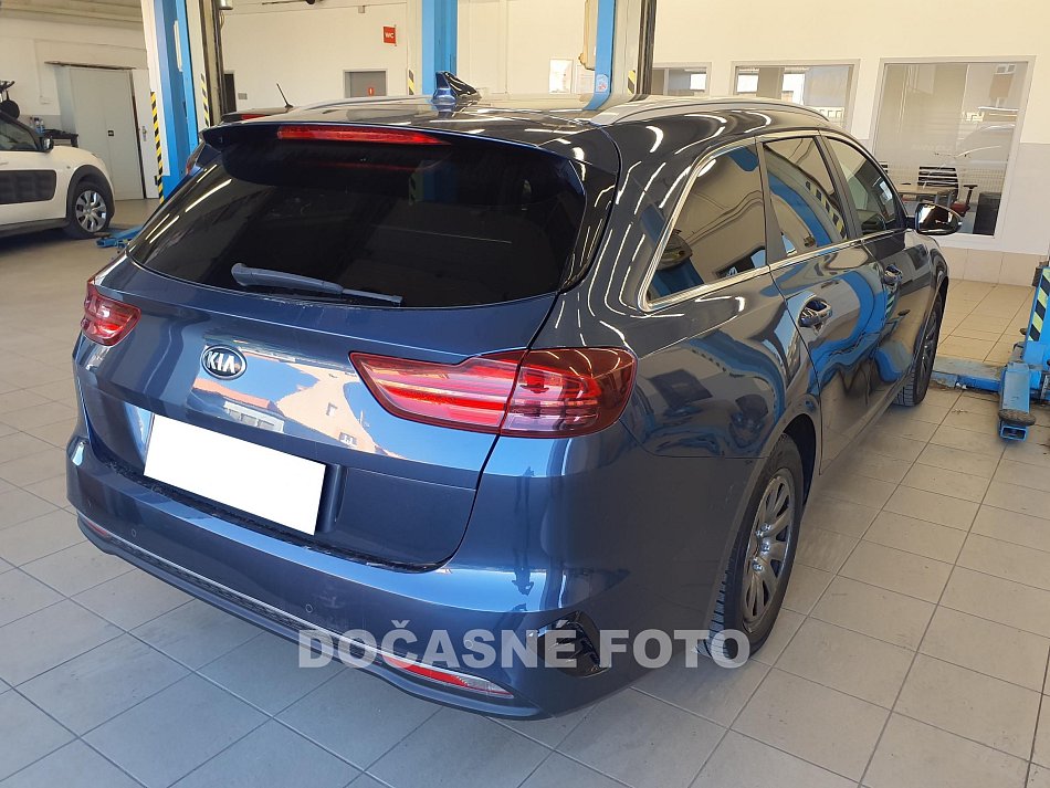 Kia Ceed 1.6 CRDi Exclusive