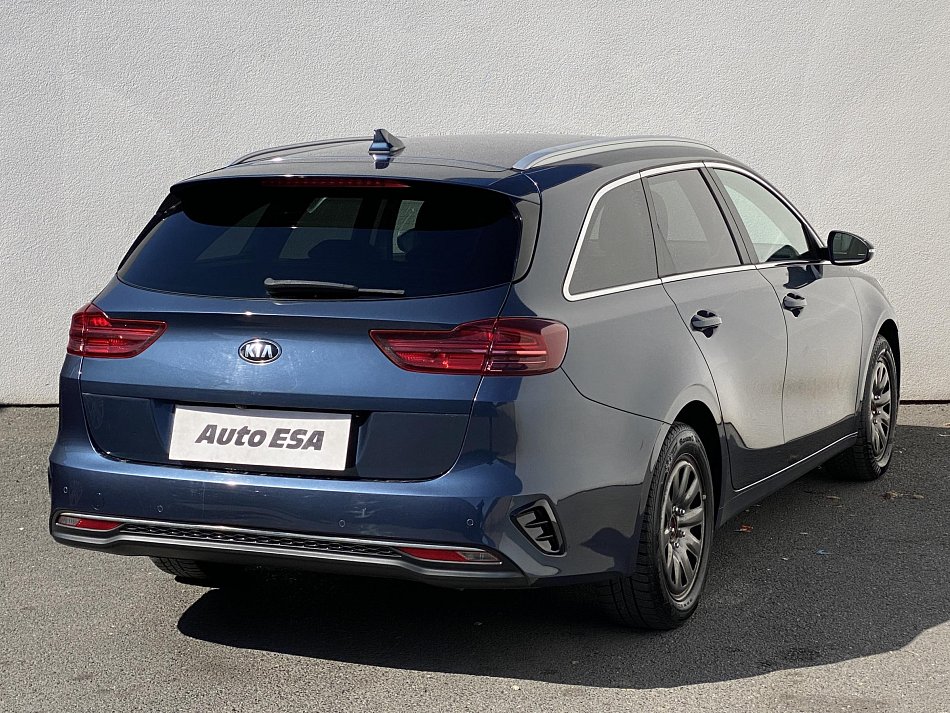 Kia Ceed 1.6 CRDi Exclusive