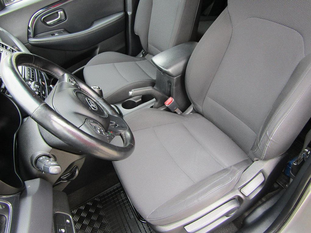 Kia Carens 1.6GDi 